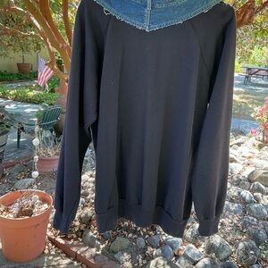 Sweatshirt with jeans collar